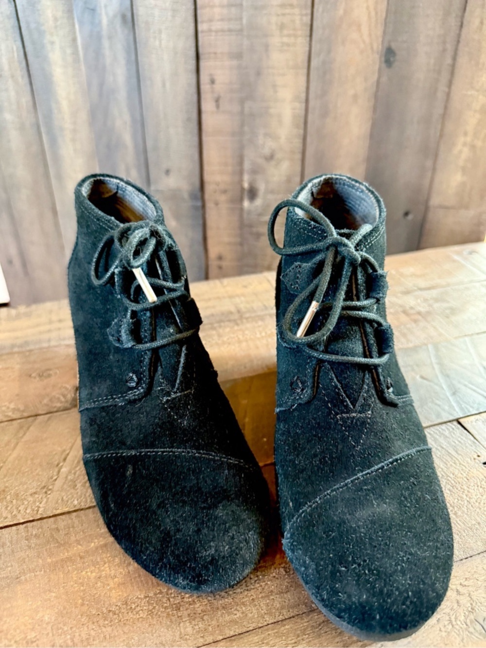 TOMS Desert Wedge Ankle Bootie Black US 7